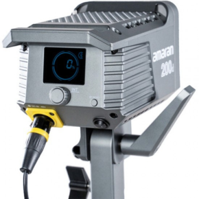 APUTURE AMARAN 200D LED LIGHT