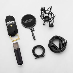 RODE NT1 5th Generation Large-Diaphragm Cardioid Condenser XLR/USB Microphone