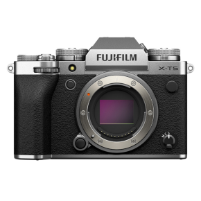 FUJIFILM X-T5 Mirrorless Camera (Black)